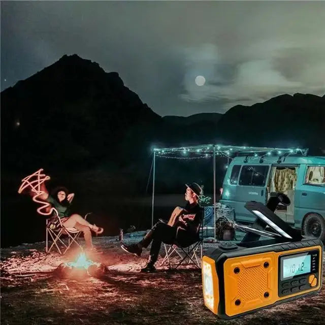 Radio Portatl de Emergencia con Manivela y Carga Solar – Tu Aliada en Momentos Críticos 5000mAh